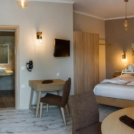 Goudelis Lägenhetshotell 3*