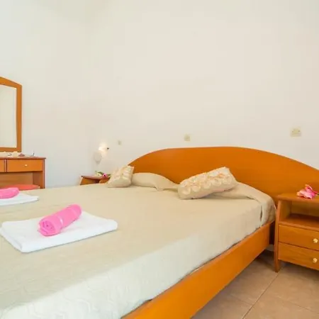 Goudelis Sidari (Corfu)